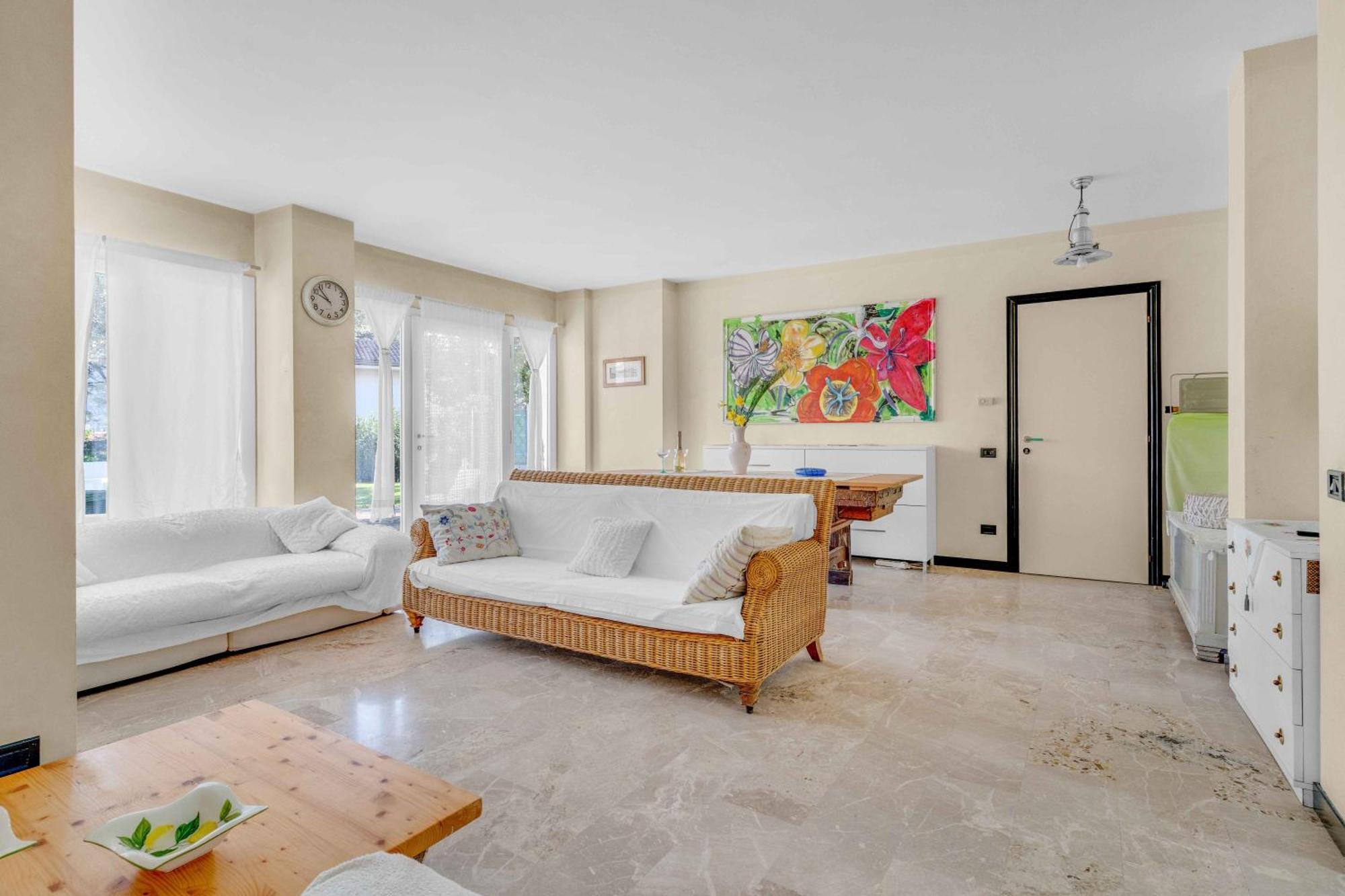 Apartmán Ampia Dimora A Salo Con Parcheggio E Giardino Exteriér fotografie